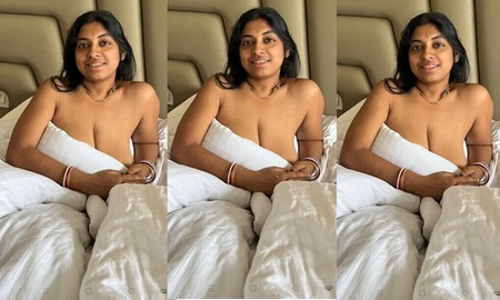 Beautiful Big Booby Newly Married Wife Full Nude Sucking Husband Dick DoggyStyle Fucking in Hotel on Honeymoon