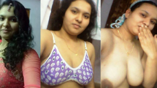 Extremely Beautiful Indian College Teacher Having Illegal Affair with her College Students Leaked Nude