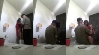 Horny Young Desi Couple Quick Fucking in Toilet