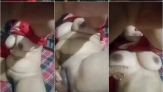 Village Big Booby Girl Undressing And Showing
