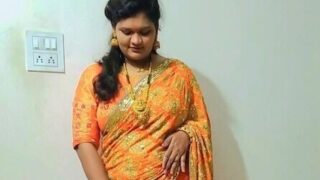 Beautiful Marathi Bhabhi Fucked by Husband Few Pic’s+Video