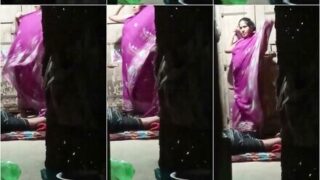 Desi Aunty Wearing Sharee Secretly Captured