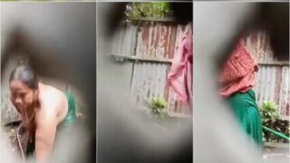 Village Aunty Bathing Wearing Clothes Secretly Recorded