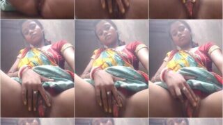 Village Bhabhi Masturbating Without Removing Sharee