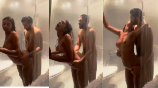 Hot Indian Couple Kissing Hardcore Stand Fucking In Bathroom With Moaning