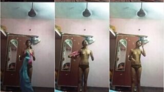 Sexy Desi Slim Girl Removing Dress Showing Nude Body