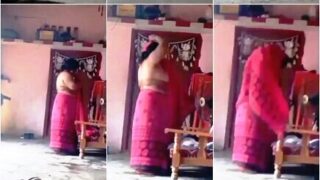 Aunty Wearing Sharee Secretly Recorded