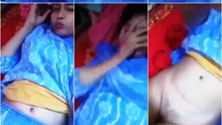 Shy Girl First Time Showing Her Pussy