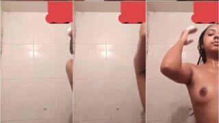 Small Boobs Sexy Girl Showing