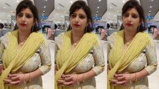 Beautiful Big Booby Indian Housewife Having Affair Full NUDE Riding on Lover Dick with Audio