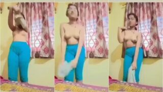 Cute Glasses Girlfriend Showing