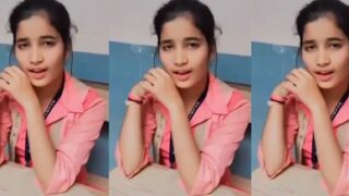 Cute Young Teen College Girl Bunk Class Fucking with Boyfriend in OYO Moaning Cum Inside Pussy