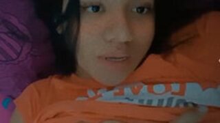 Horny Girl Sucking Toy Showing Pussy Shaking Ass