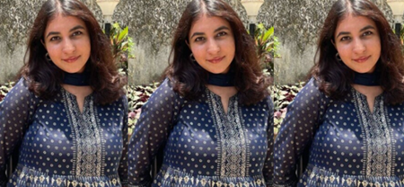 Beautiful Milky Body Pakistani Babe Nude Bathing Pressing her Big Boobs Riding on Boyfriend Dick in Hotel