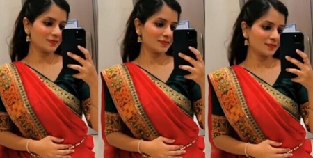 Cuck Wife Giving Blowjob Fucking With Husband Friend In Hotel