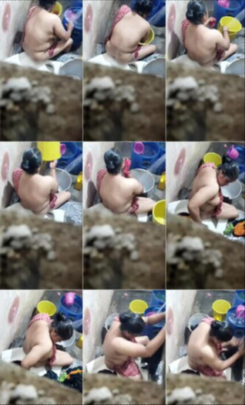 Neighbour Aunty Nude Washing Clothes Secretly Captured